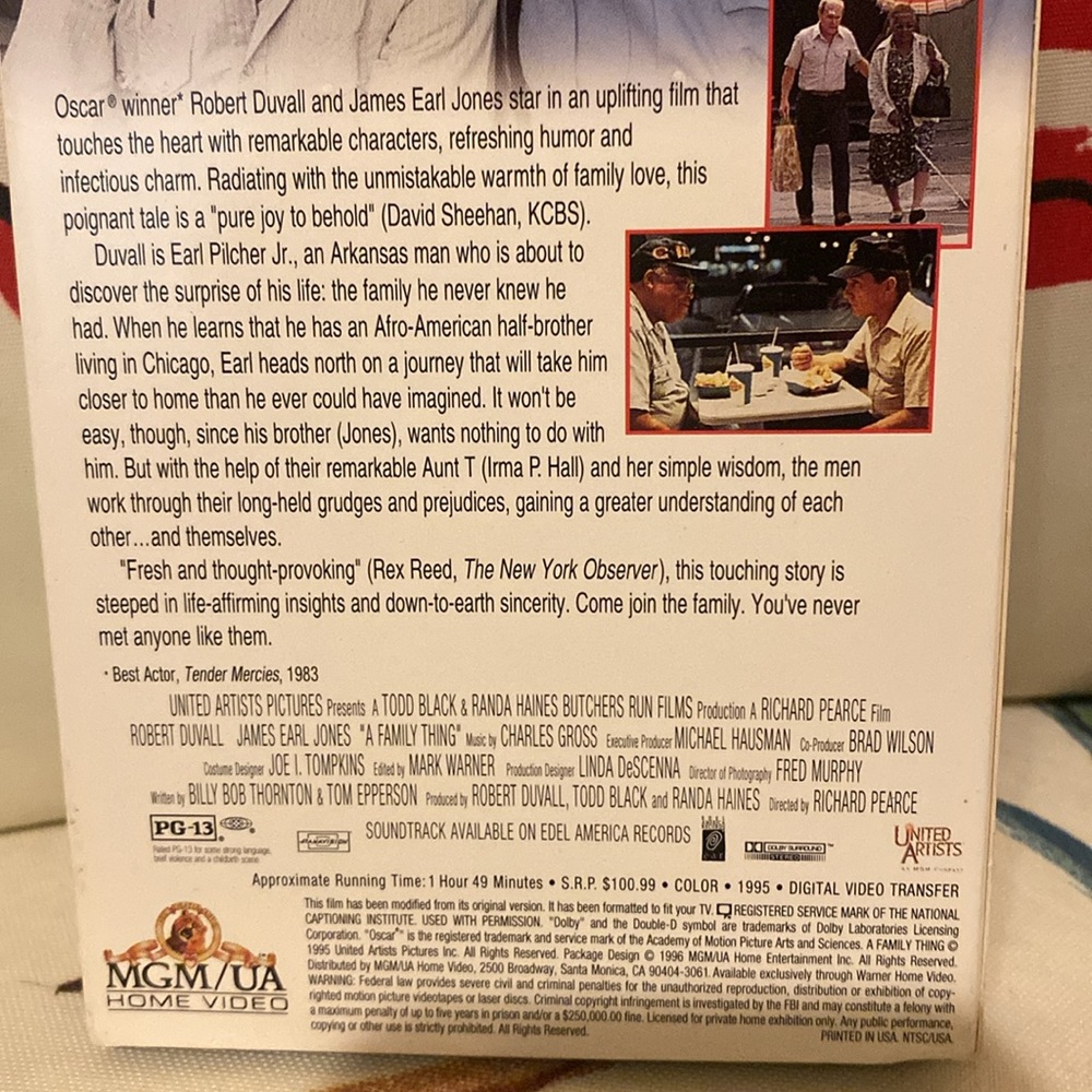 💫 A Family Thing VHS - Picture 5 of 10